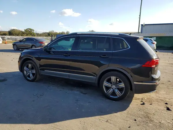 3VV3B7AX3LM017552 2020 VOLKSWAGEN TIGUAN - Image 2