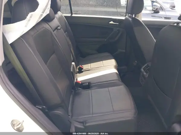 3VV3B7AX3LM019284 2020 VOLKSWAGEN TIGUAN - Image 8