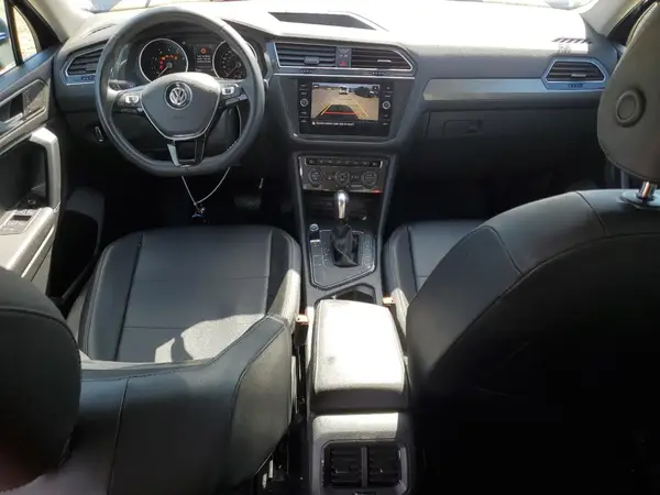 3VV3B7AX3LM042953 2020 VOLKSWAGEN TIGUAN - Image 8