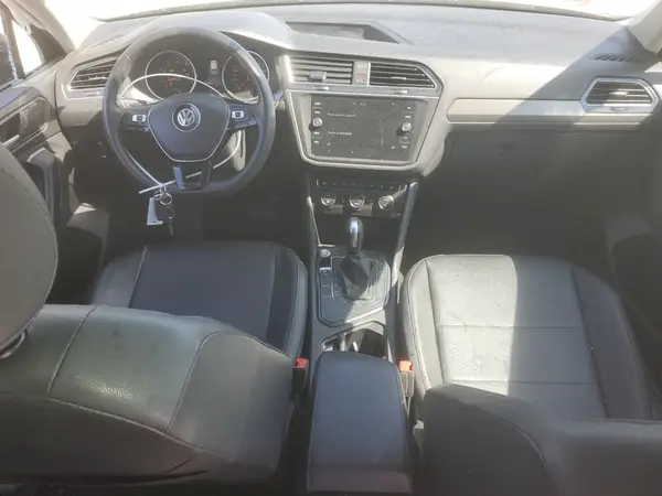 3VV3B7AX3LM061910 2020 VOLKSWAGEN TIGUAN - Image 8