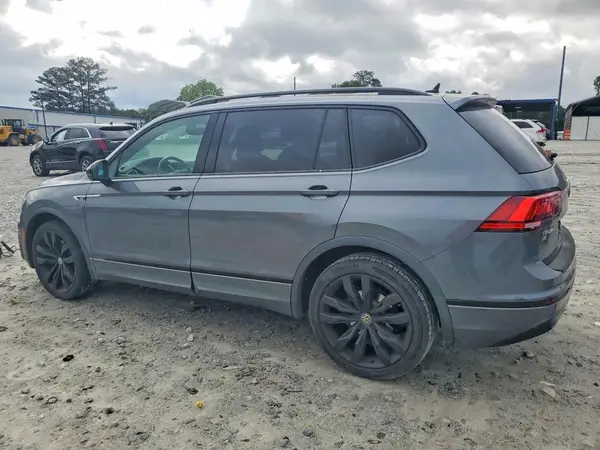 3VV3B7AX3LM089187 2020 VOLKSWAGEN TIGUAN - Image 2
