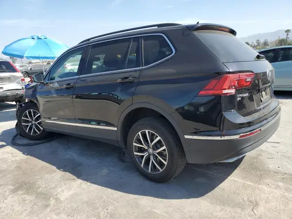3VV3B7AX3LM094583 2020 VOLKSWAGEN TIGUAN - Image 2