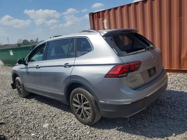 3VV3B7AX3LM095748 2020 VOLKSWAGEN TIGUAN - Image 2