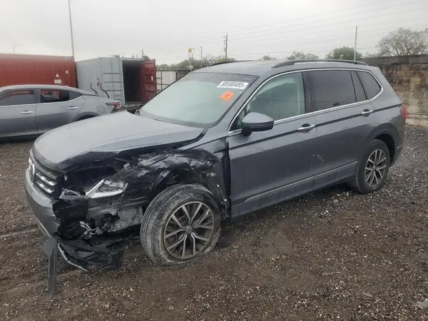 3VV3B7AX3LM099671 2020 VOLKSWAGEN TIGUAN - Image 1