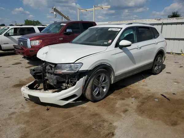 3VV3B7AX3LM107221 2020 VOLKSWAGEN TIGUAN - Image 1