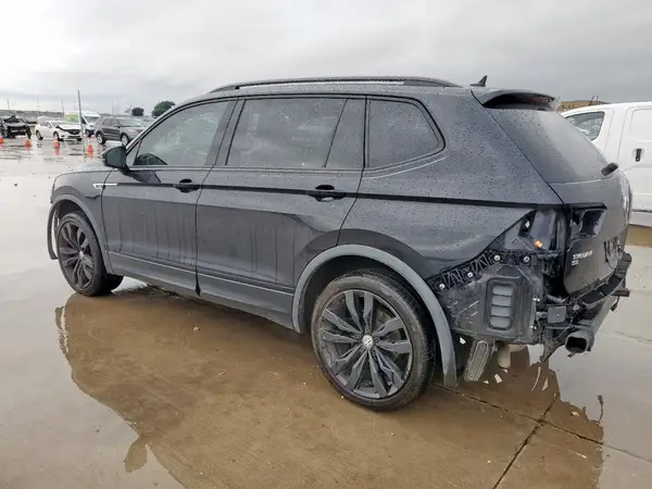 3VV3B7AX3LM132894 2020 VOLKSWAGEN TIGUAN - Image 2
