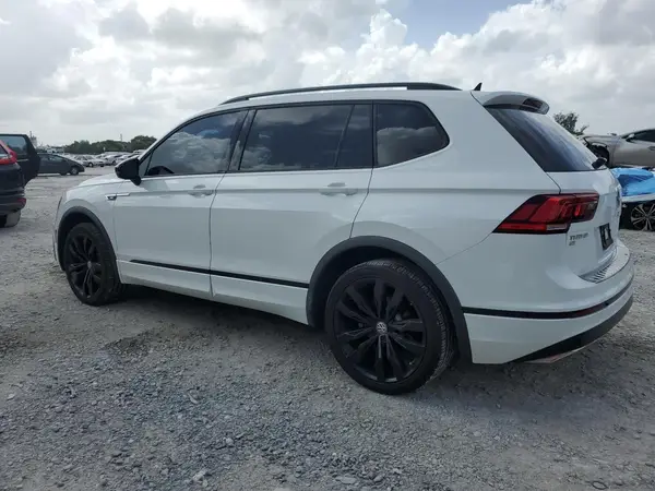 3VV3B7AX3LM139733 2020 VOLKSWAGEN TIGUAN - Image 2