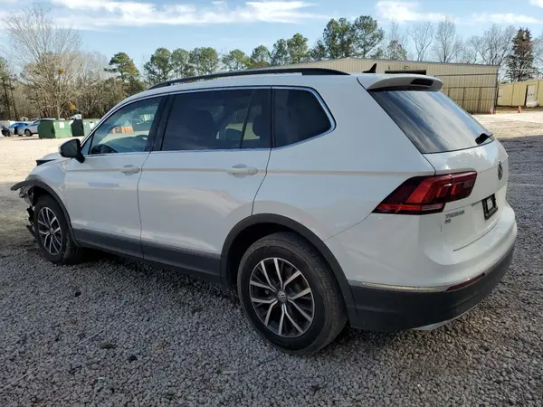 3VV3B7AX3LM144530 2020 VOLKSWAGEN TIGUAN - Image 2