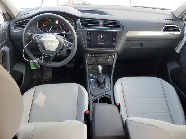 3VV3B7AX3LM144530 2020 VOLKSWAGEN TIGUAN - Image 8