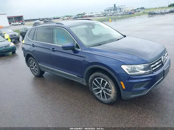 3VV3B7AX3MM027516 2021 VOLKSWAGEN TIGUAN - Image 1