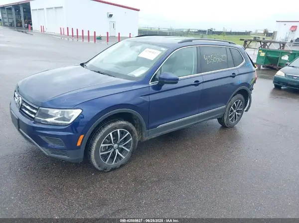 3VV3B7AX3MM027516 2021 VOLKSWAGEN TIGUAN - Image 2
