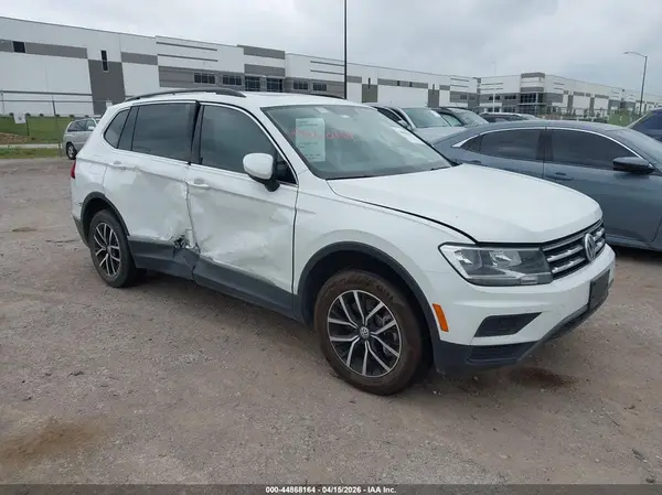 3VV3B7AX3MM031520 2021 VOLKSWAGEN TIGUAN - Image 1