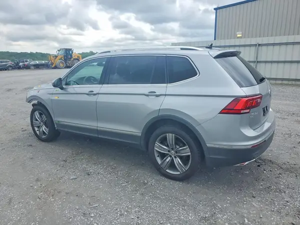3VV3B7AX3MM046499 2021 VOLKSWAGEN TIGUAN - Image 2