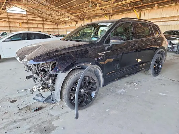 3VV3B7AX3MM052898 2021 VOLKSWAGEN TIGUAN - Image 1