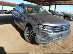 3VV3B7AX3MM081124 2021 VOLKSWAGEN TIGUAN