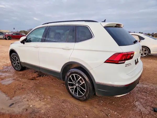 3VV3B7AX3MM125817 2021 VOLKSWAGEN TIGUAN - Image 2