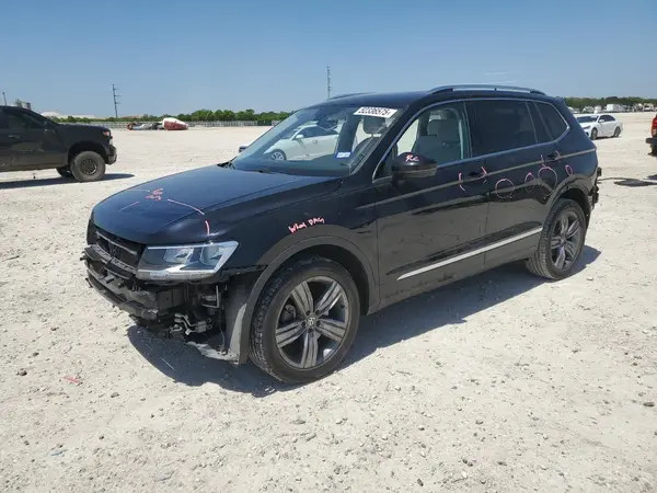 3VV3B7AX3MM127566 2021 VOLKSWAGEN TIGUAN - Image 1