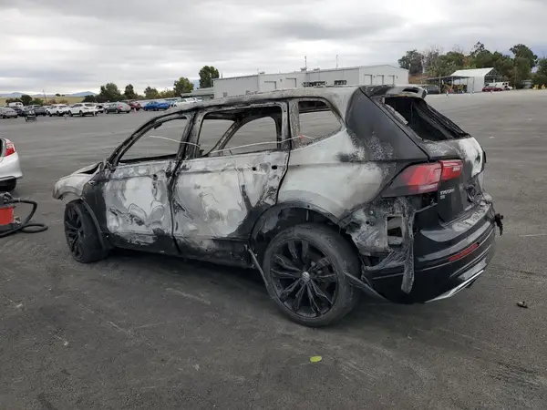 3VV3B7AX3MM129446 2021 VOLKSWAGEN TIGUAN - Image 2