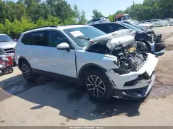 3VV3B7AX3MM135196 2021 VOLKSWAGEN TIGUAN