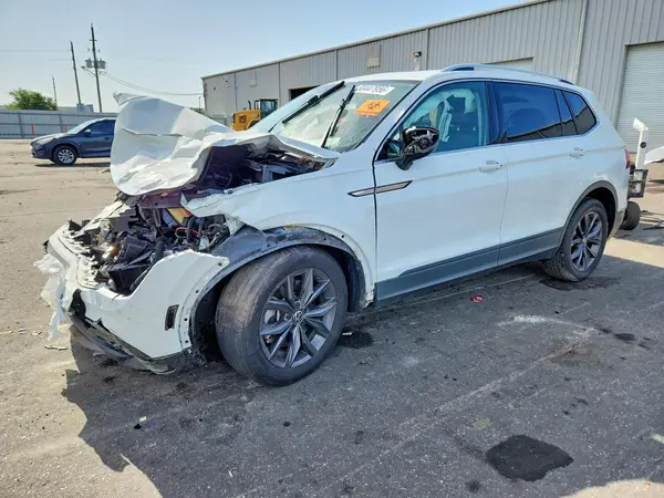 3VV3B7AX3NM047833 2022 VOLKSWAGEN TIGUAN - Image 1