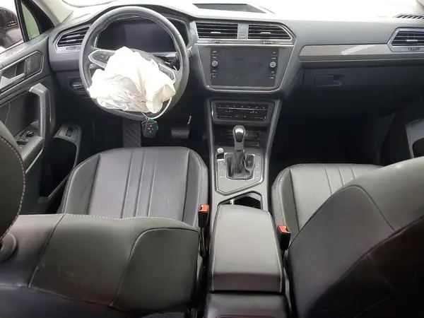 3VV3B7AX3NM070528 2022 VOLKSWAGEN TIGUAN - Image 8