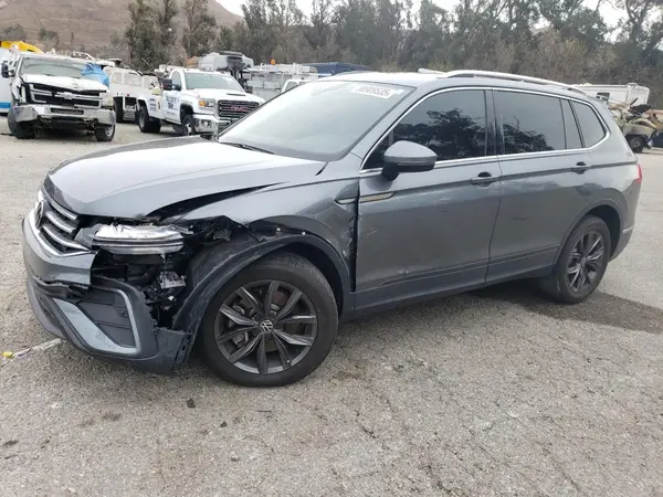 3VV3B7AX3NM092044 2022 VOLKSWAGEN TIGUAN - Image 1