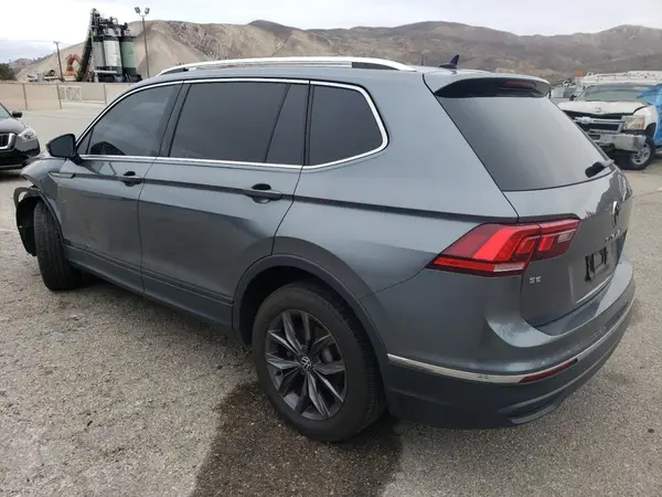 3VV3B7AX3NM092044 2022 VOLKSWAGEN TIGUAN - Image 2
