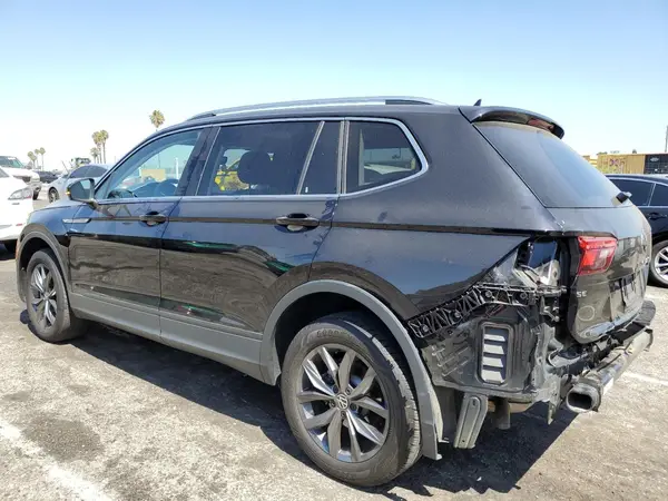 3VV3B7AX3NM142022 2022 VOLKSWAGEN TIGUAN - Image 2
