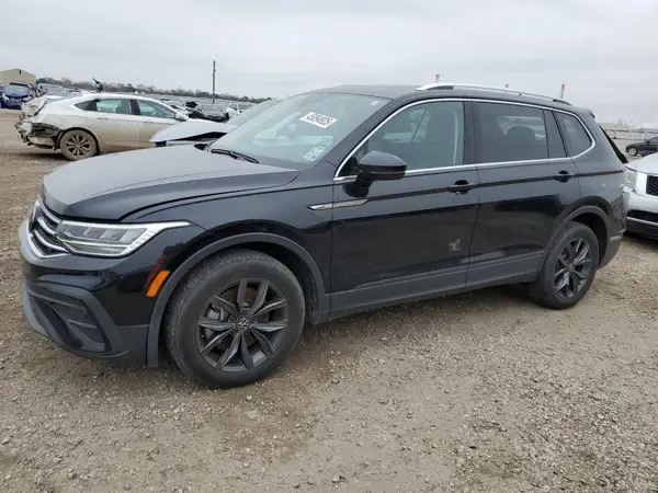 3VV3B7AX3NM161363 2022 VOLKSWAGEN TIGUAN - Image 1