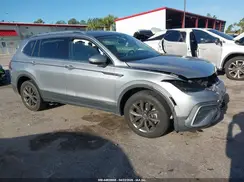 3VV3B7AX3PM090460 2023 VOLKSWAGEN TIGUAN