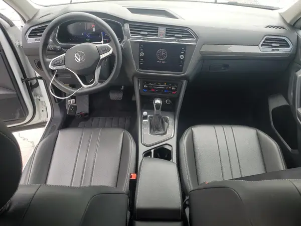3VV3B7AX3RM124383 2024 VOLKSWAGEN TIGUAN - Image 8