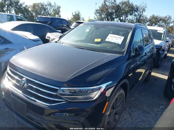 3VV3B7AX3RM150286 2024 VOLKSWAGEN TIGUAN - Image 2
