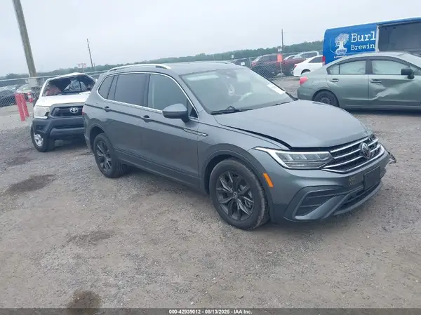3VV3B7AX3RM155374 2024 VOLKSWAGEN TIGUAN - Image 1