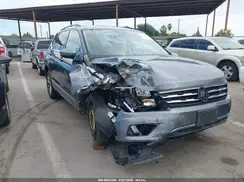 3VV3B7AX4JM002622 2018 VOLKSWAGEN TIGUAN