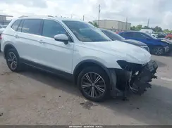 3VV3B7AX4JM015581 2018 VOLKSWAGEN TIGUAN
