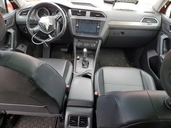 3VV3B7AX4JM019467 2018 VOLKSWAGEN TIGUAN - Image 8