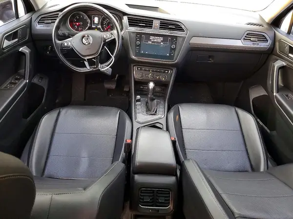 3VV3B7AX4JM021042 2018 VOLKSWAGEN TIGUAN - Image 8