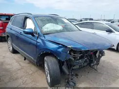 3VV3B7AX4JM047995 2018 VOLKSWAGEN TIGUAN