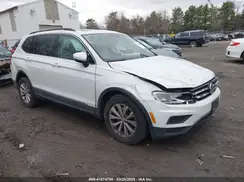 3VV3B7AX4JM066790 2018 VOLKSWAGEN TIGUAN