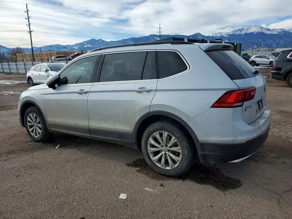 3VV3B7AX4JM071939 2018 VOLKSWAGEN TIGUAN - Image 2