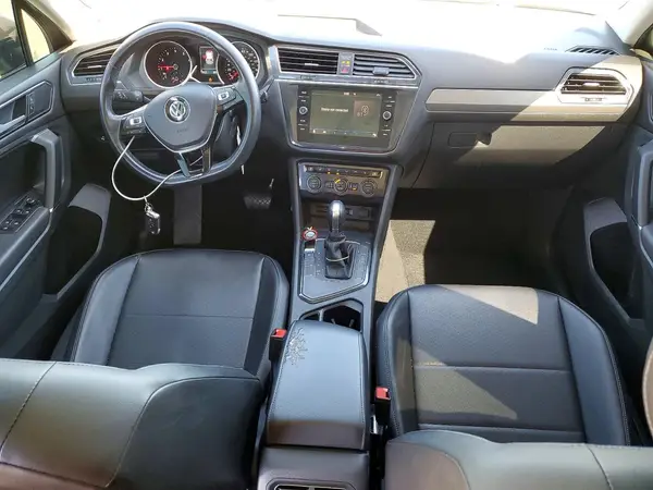 3VV3B7AX4JM088725 2018 VOLKSWAGEN TIGUAN - Image 8