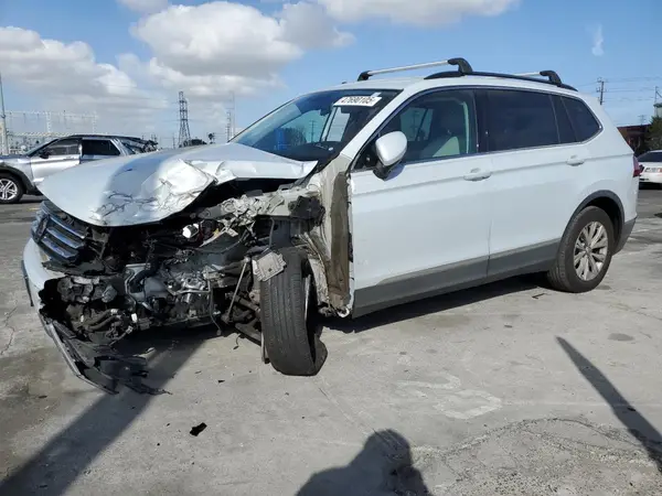 3VV3B7AX4JM091429 2018 VOLKSWAGEN TIGUAN - Image 1