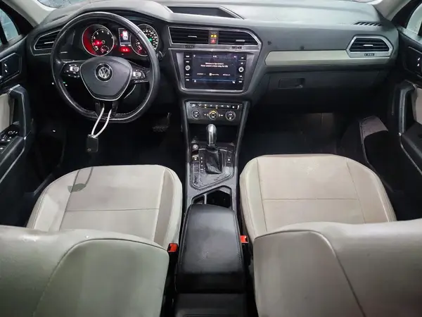 3VV3B7AX4JM091513 2018 VOLKSWAGEN TIGUAN - Image 8