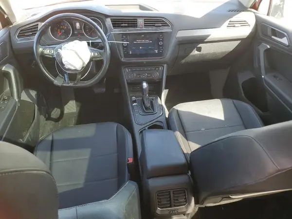 3VV3B7AX4JM092838 2018 VOLKSWAGEN TIGUAN - Image 8