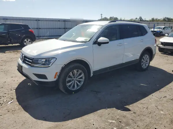 3VV3B7AX4JM104227 2018 VOLKSWAGEN TIGUAN - Image 1