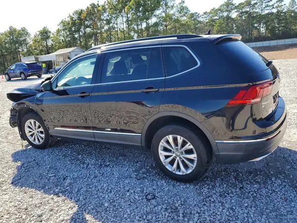 3VV3B7AX4JM126275 2018 VOLKSWAGEN TIGUAN - Image 2