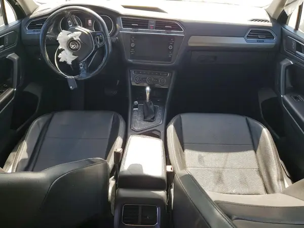 3VV3B7AX4JM126275 2018 VOLKSWAGEN TIGUAN - Image 8