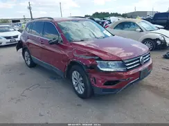 3VV3B7AX4JM128415 2018 VOLKSWAGEN TIGUAN