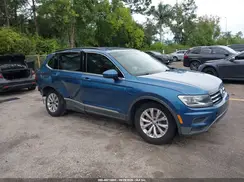 3VV3B7AX4JM133582 2018 VOLKSWAGEN TIGUAN