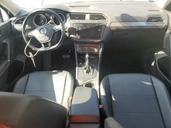3VV3B7AX4JM170678 2018 VOLKSWAGEN TIGUAN - Image 8